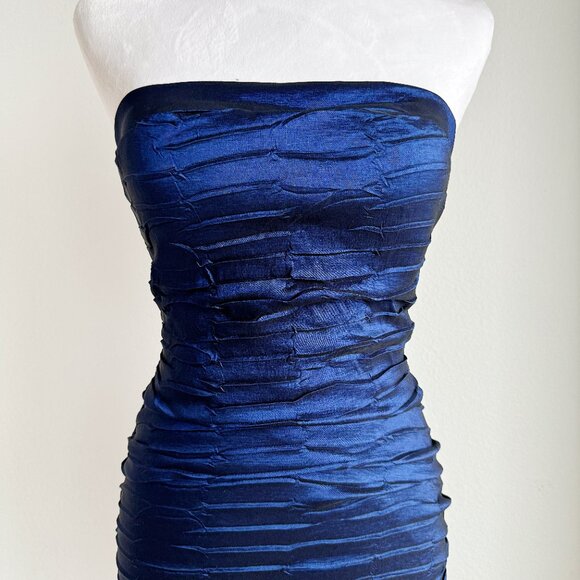 VINTAGE BLUE SHIMMER RUFFLE MINI‎ DRESS - Picture 4 of 6